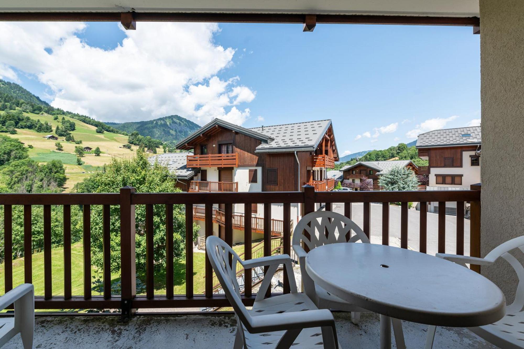 Chez Florent - Appt Vue Montagne Avec Piscine Flumet Exterior foto